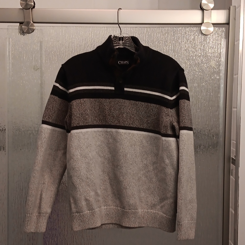 Chaps Men's Zip Up Sweater in Black and Gray